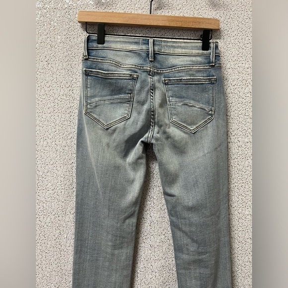 DRIFTWOOD Women’s Colette Embroidered Straight Cropped Blue Jeans | size 24 - Picture 6 of 9